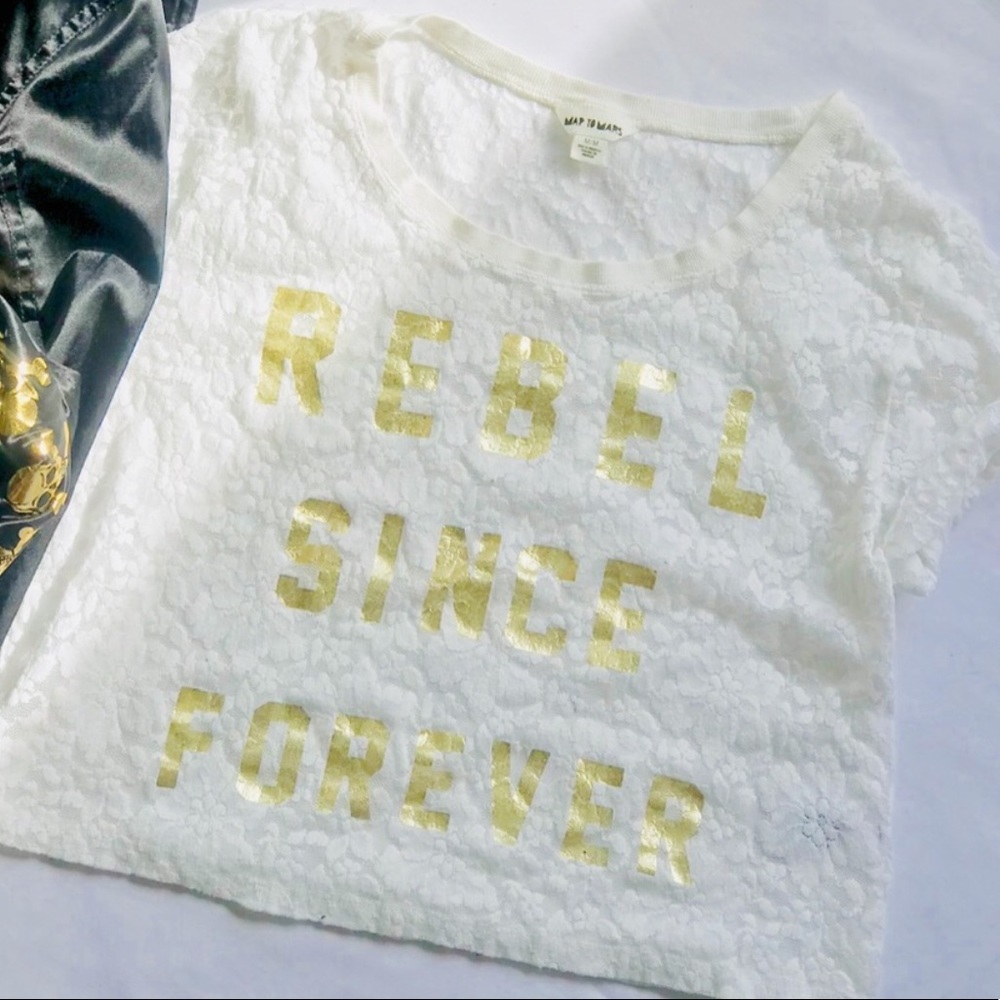 ✅2 for $20💚Trendy White Lace Metallic Crop Tee😎 - Picture 4 of 4